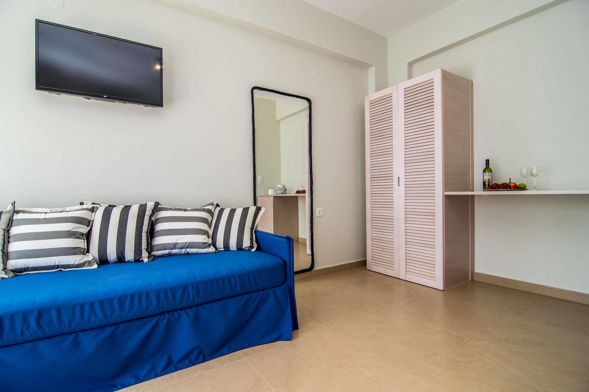 Blue Horizon Otel Palaiochora Dış mekan fotoğraf