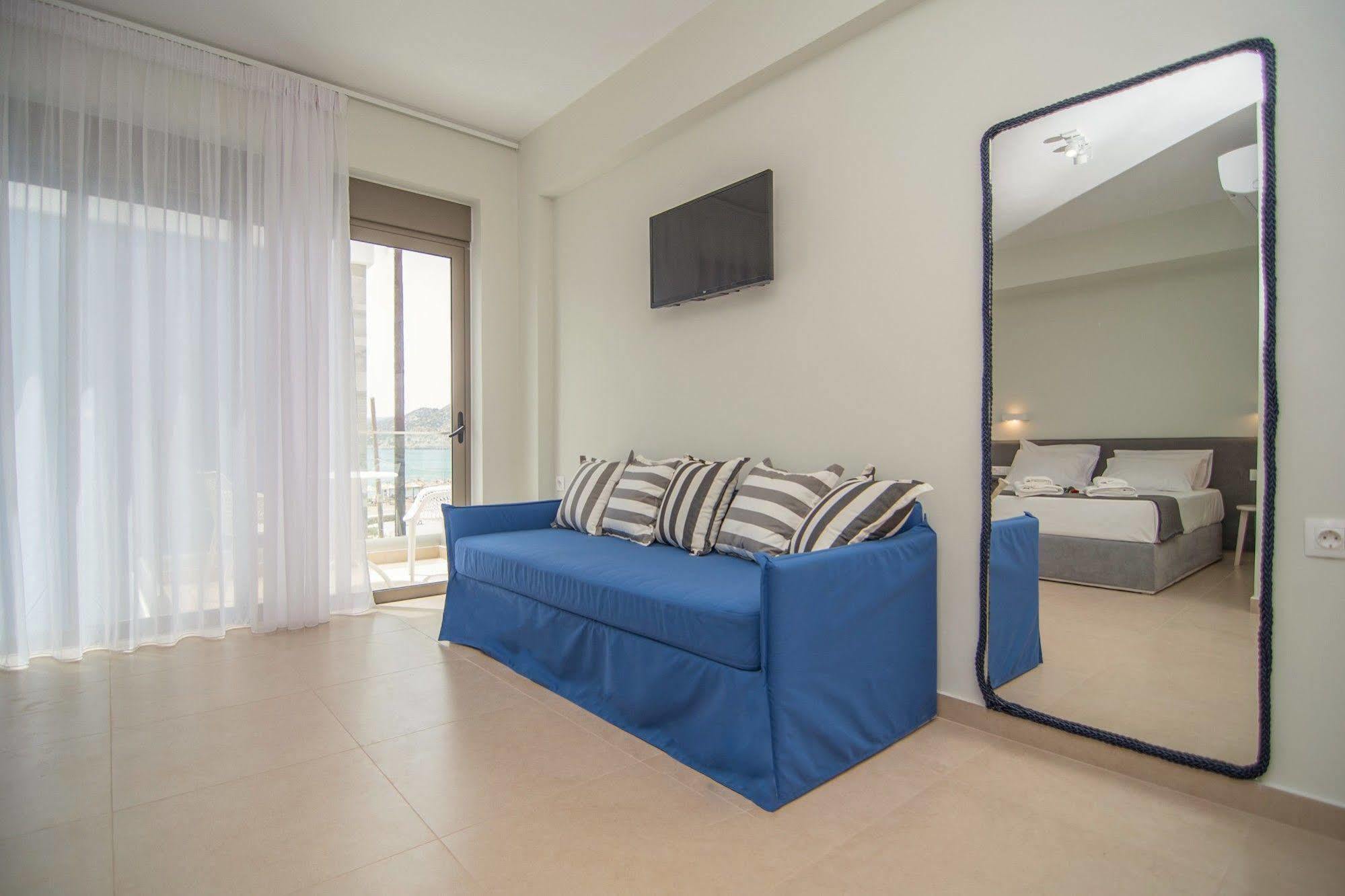 Blue Horizon Otel Palaiochora Dış mekan fotoğraf